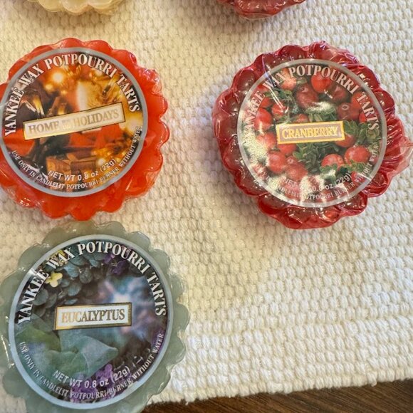 Yankee Candle Variety Wax Tarts Set of 10 - Picture 4 of 5